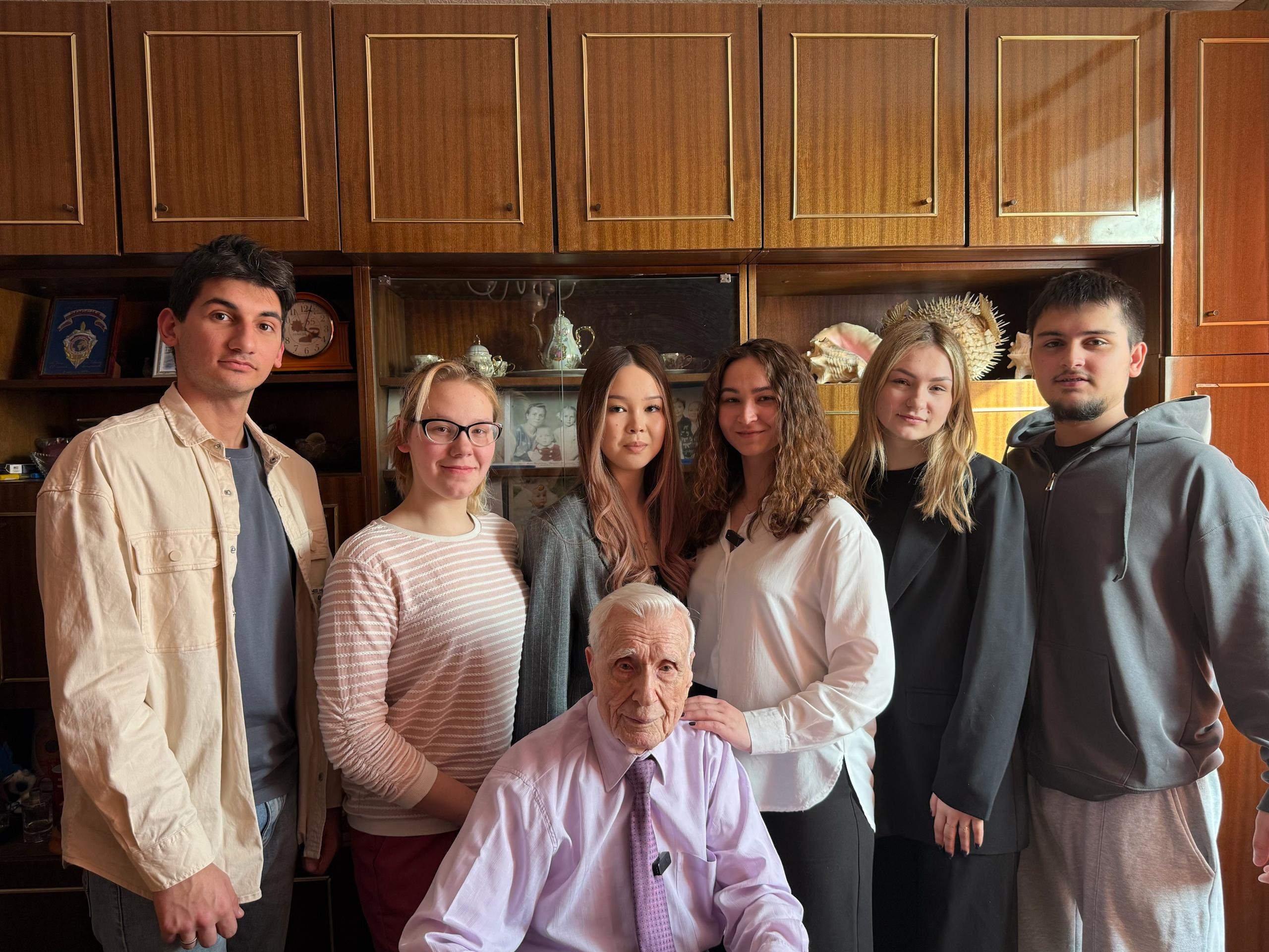 17 марта студенты провели встречу с ветераном Великой Отечественной войны